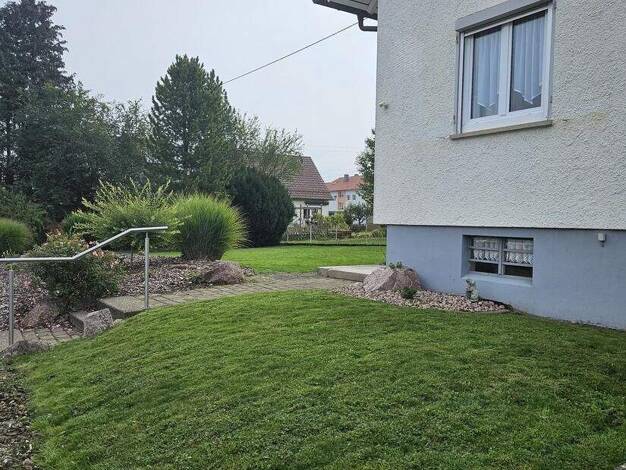 Doppelhaushälfte zum Kauf 385.000 € 6 Zimmer 145 m² 564 m² Grundstück Balingen 72336