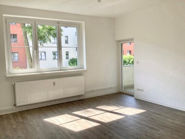 Wohnung zur Miete 446,73 € 3 Zimmer 70,9 m² frei ab 10.11.2024 Luxemburgstr. 7 Siedlung Cracau Magdeburg 39114