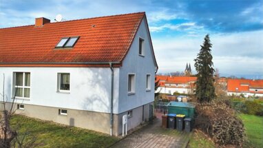 Doppelhaushälfte zum Kauf 165.000 € 4 Zimmer 101 m² 782 m² Grundstück Hecklingen Hecklingen 39444