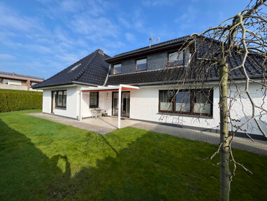 Einfamilienhaus zum Kauf 675.000 € 8 Zimmer 231 m² 697 m² Grundstück Aschhausen Bad Zwischenahn 26160