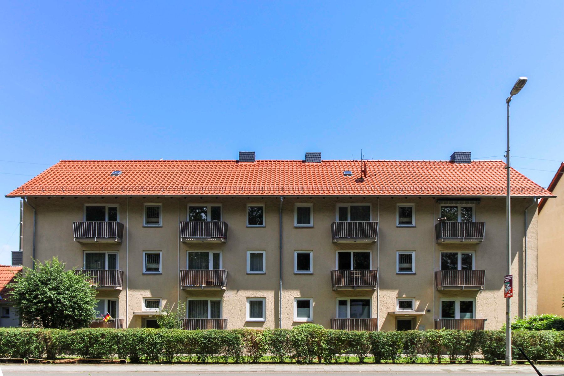Wohnung zum Kauf 79.500 € 2,5 Zimmer 51 m²<br/>Wohnfläche 2. Stock<br/>Geschoss Kralenriede Braunschweig 38108