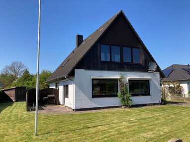 Einfamilienhaus zum Kauf 189.000 € 5 Zimmer 132 m² 661 m² Grundstück Bredstedt 25821
