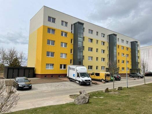 Wohnung zur Miete 450 € 4 Zimmer 71,2 m² Cölpin 17094