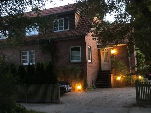 Doppelhaushälfte zum Kauf provisionsfrei 670.000 € 5 Zimmer 125 m² 475 m² Grundstück Wohldorf-Ohlstedt Hamburg 22397