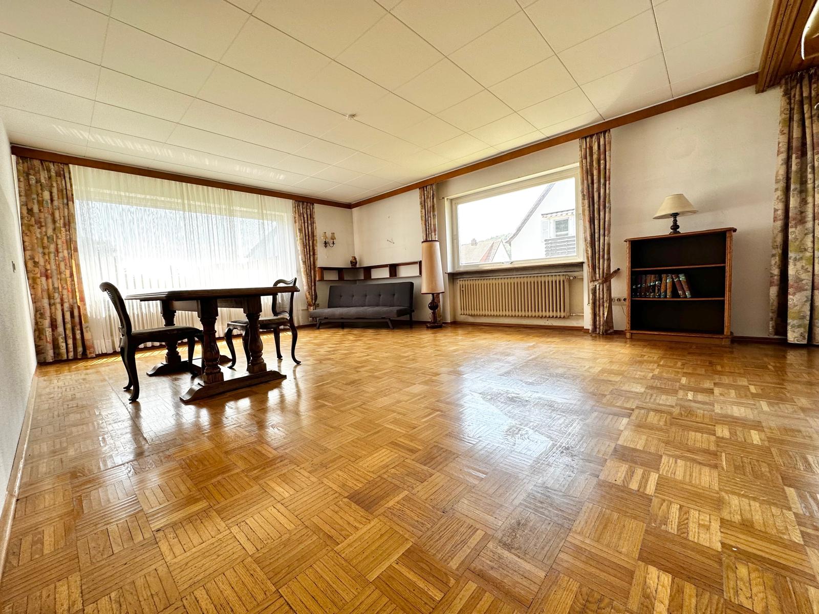 Wohnung zum Kauf 198.000 € 4 Zimmer 140 m²<br/>Wohnfläche Schwarzenacker Homburg 66424