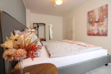 Wohnung zur Miete Wohnen auf Zeit 2.000 € 3 Zimmer 68 m² frei ab 04.08.2024 Eckernfördestraße Westend Wiesbaden 65195