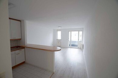 Wohnung zur Miete 500 € 2,5 Zimmer 46 m² Geschoss 2/2 Laichingen Laichingen 89150