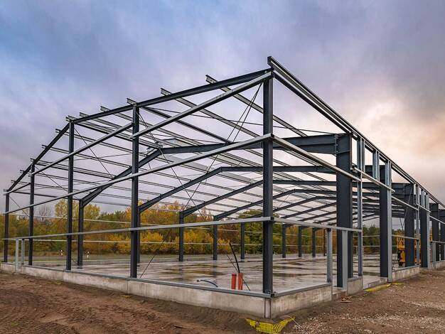 Lagerhalle zur Miete - Erstbezug 945 m² Lagerfläche Uhingen 73066