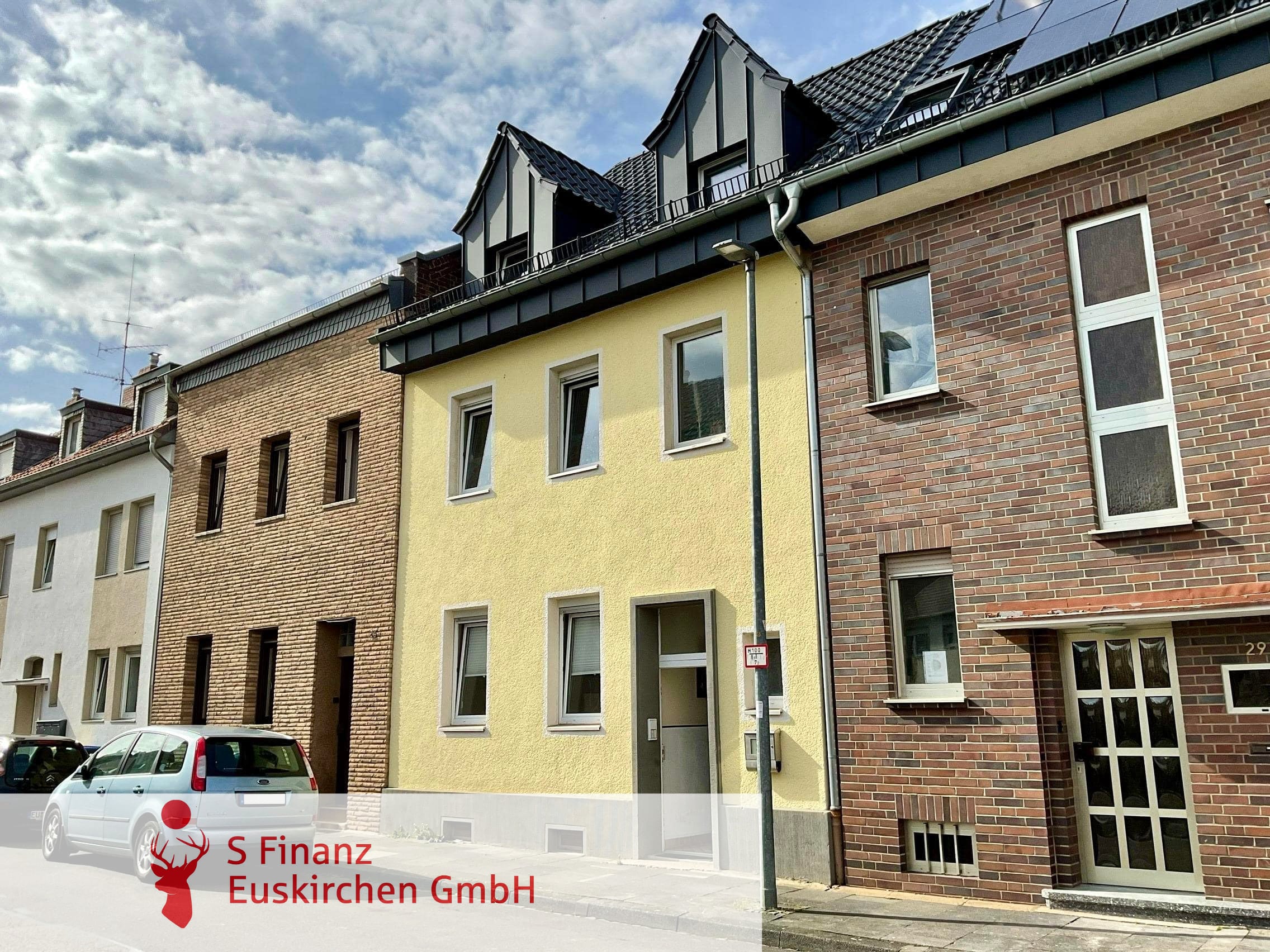 Reihenmittelhaus zum Kauf 349.000 € 7 Zimmer 133 m²<br/>Wohnfläche 295 m²<br/>Grundstück Euskirchen Euskirchen 53879
