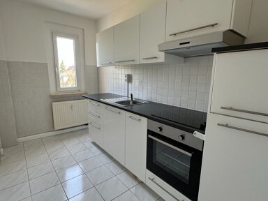 Wohnung zum Kauf 57.000 € 2 Zimmer 50,3 m² 2. Geschoss Lengenfelder Straße 250 Hüttelsgrün Zwickau 08064