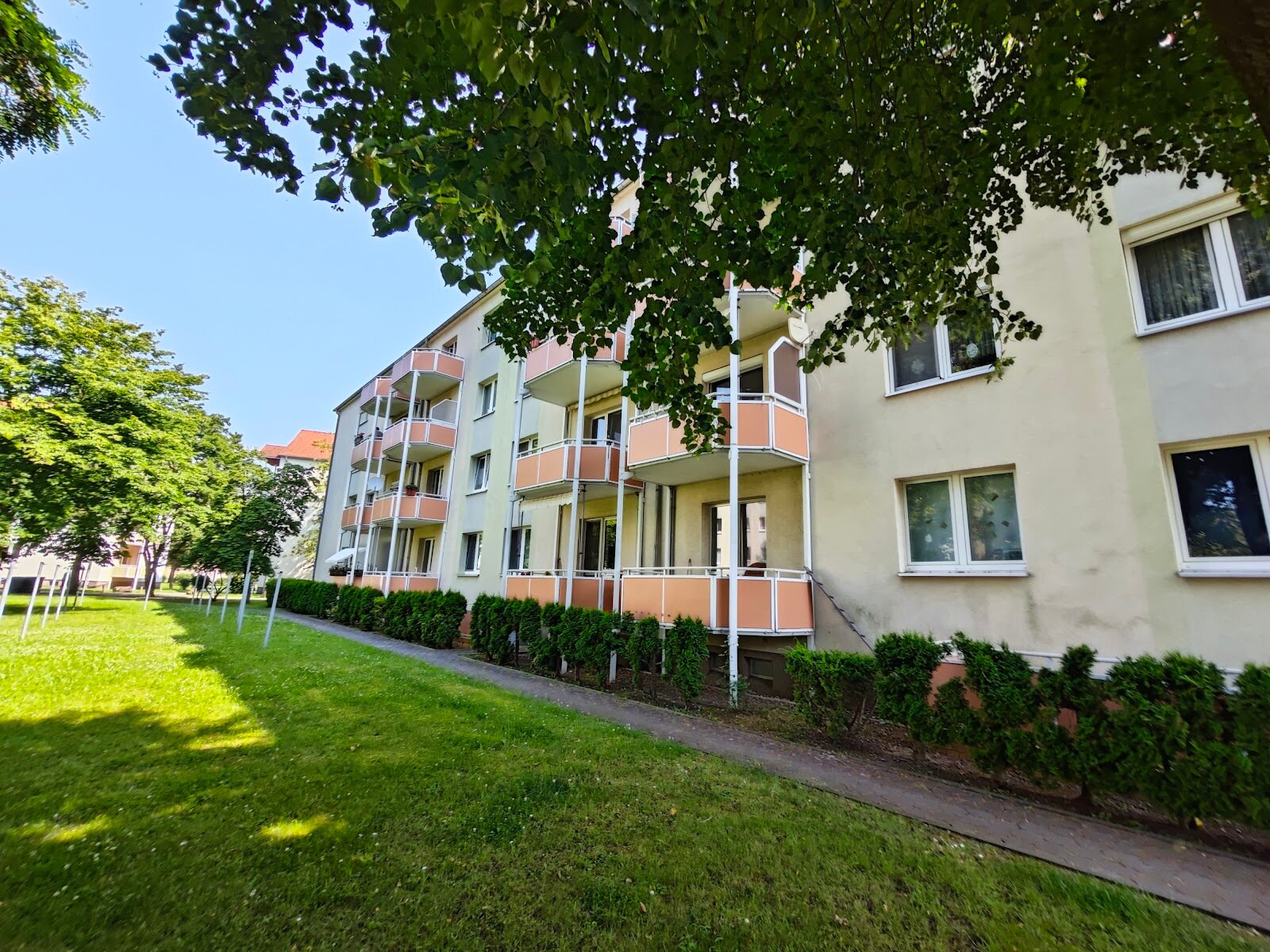 Wohnung zur Miete 373 € 3 Zimmer 57,3 m²<br/>Wohnfläche 1.<br/>Geschoss Förderstraße 5 Merseburg Merseburg 06217