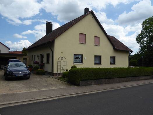 Einfamilienhaus zum Kauf 375.000 € 203 m² 815 m² Grundstück Hartershofen Steinsfeld 91628