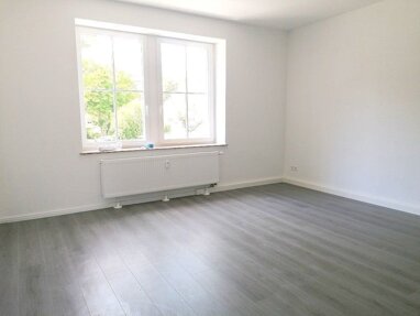 Wohnung zur Miete 315 € 2 Zimmer 52,5 m² 1. Geschoss frei ab sofort Lutherviertel 220 Chemnitz 09126