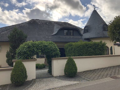 Villa zum Kauf provisionsfrei 1.250.000 € 12 Zimmer 425 m² 2.300 m² Grundstück Beßlich Newel-Beßlich 54309