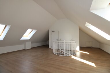 Wohnung zum Kauf Provisionsfrei 260.000 € 3 Zimmer 90 m² 4. Geschoss Liebertwolkwitz Leipzig 04288