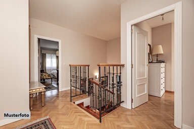 Doppelhaushälfte zum Kauf 190.000 € 3 Zimmer 106 m² 1.353 m² Grundstück Erkelenz Erkelenz 41812