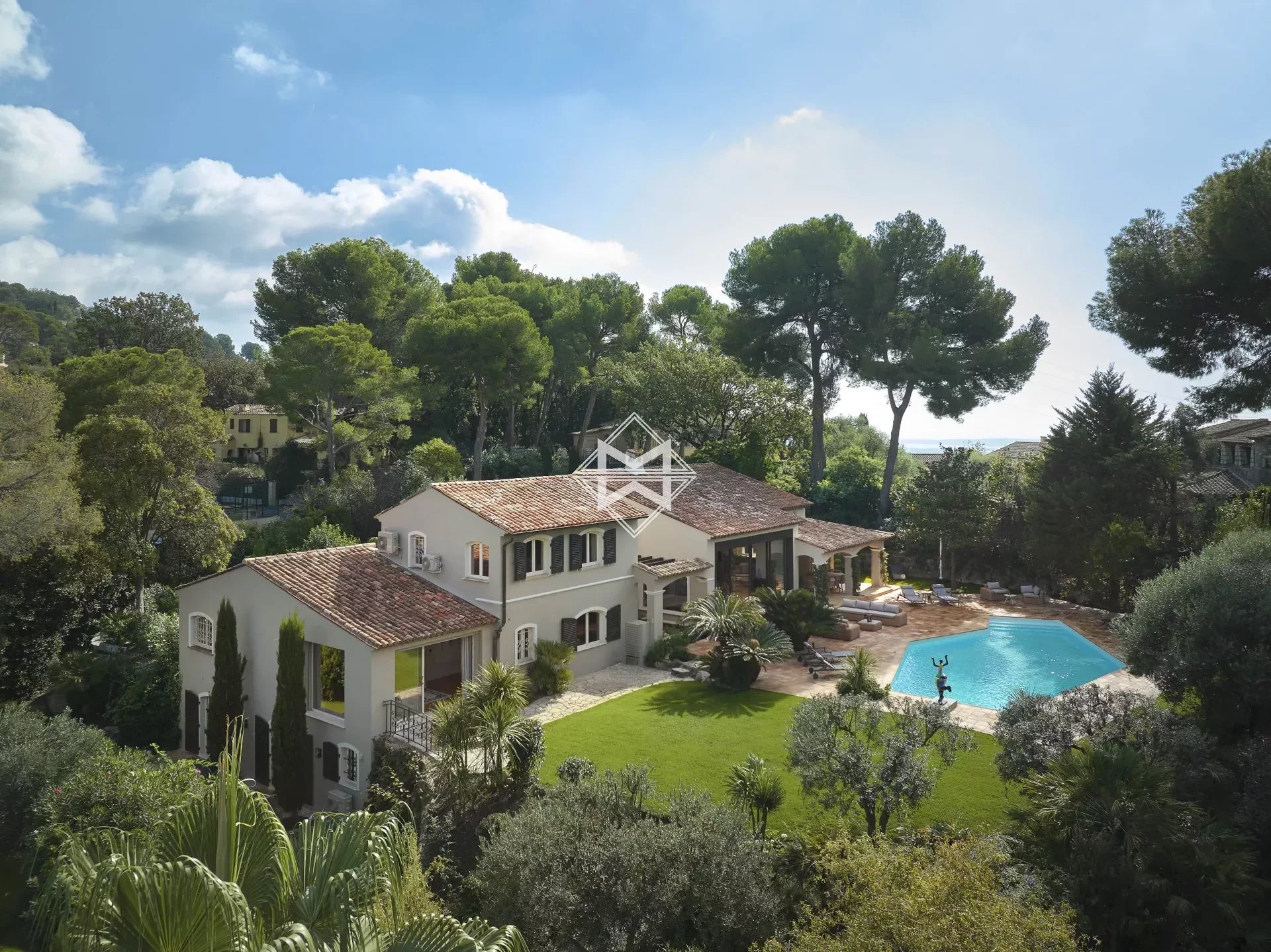 Villa zum Kauf provisionsfrei 3.980.000 € 7 Zimmer 430 m²<br/>Wohnfläche 3.586 m²<br/>Grundstück Pibonson-Les Faisses-Ranguin Mougins 06250