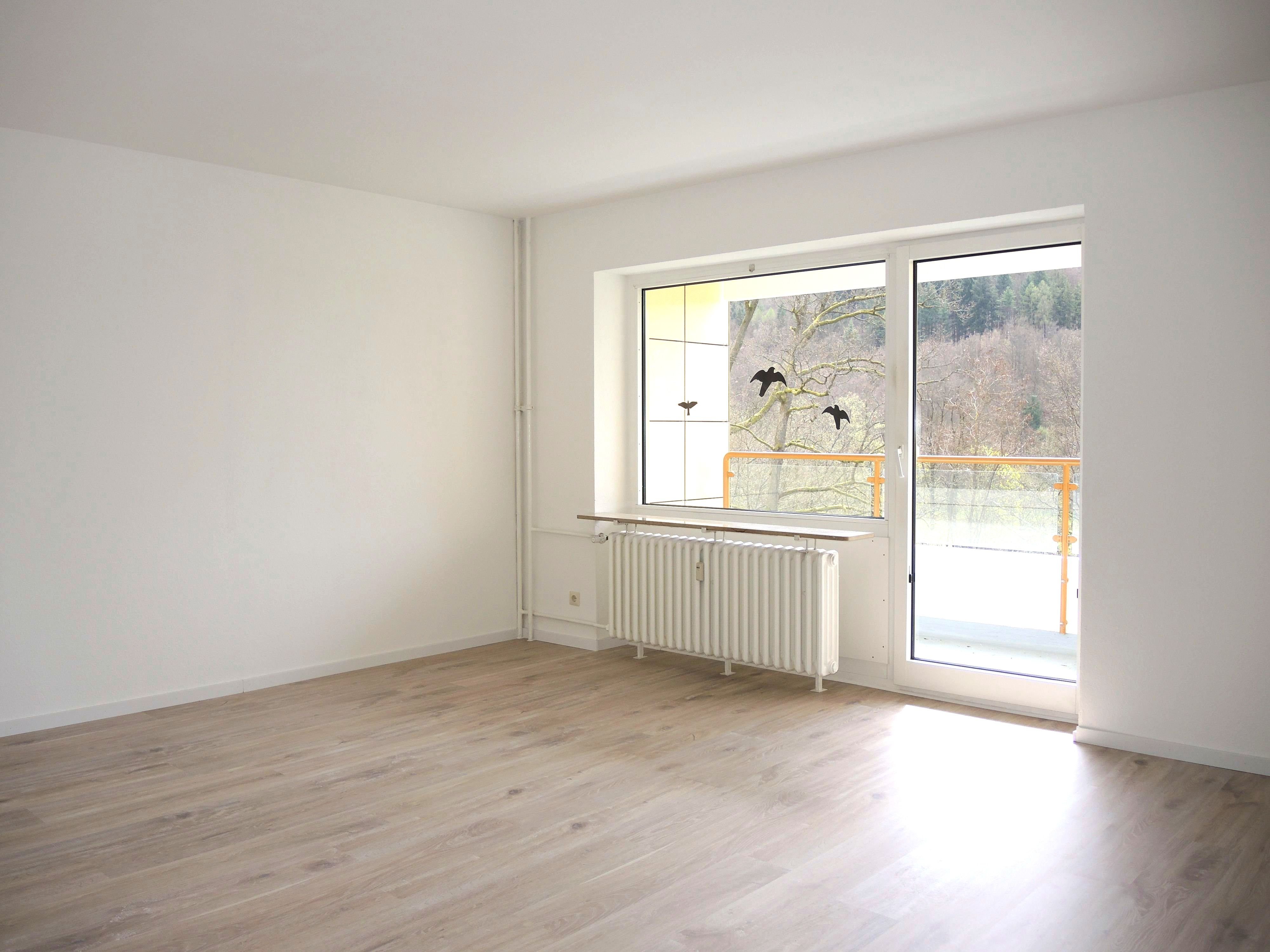 Wohnung zur Miete 555 € 3 Zimmer 74,1 m²<br/>Wohnfläche 2. Stock<br/>Geschoss Ab sofort<br/>Verfügbarkeit Ernst-Putz-Straße 60 Bad Brückenau Bad Brückenau 97769