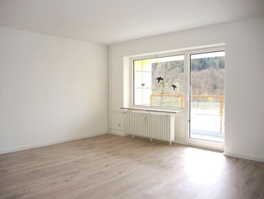 Wohnung zur Miete 555 € 3 Zimmer 74,1 m² 2. Geschoss frei ab sofort Ernst-Putz-Straße 60 Bad Brückenau Bad Brückenau 97769