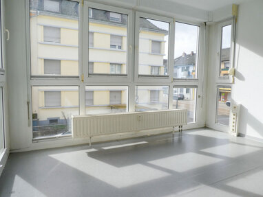 Wohnung zum Kauf 340.000 € 6 Zimmer 172 m² Mundenheim / Stadtbezirk 513 Ludwigshafen am Rhein 67065