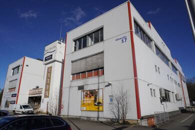 Bürogebäude zum Kauf 195.000 € 10 Zimmer 217 m² Bürofläche Kernstadt Biberach 88400