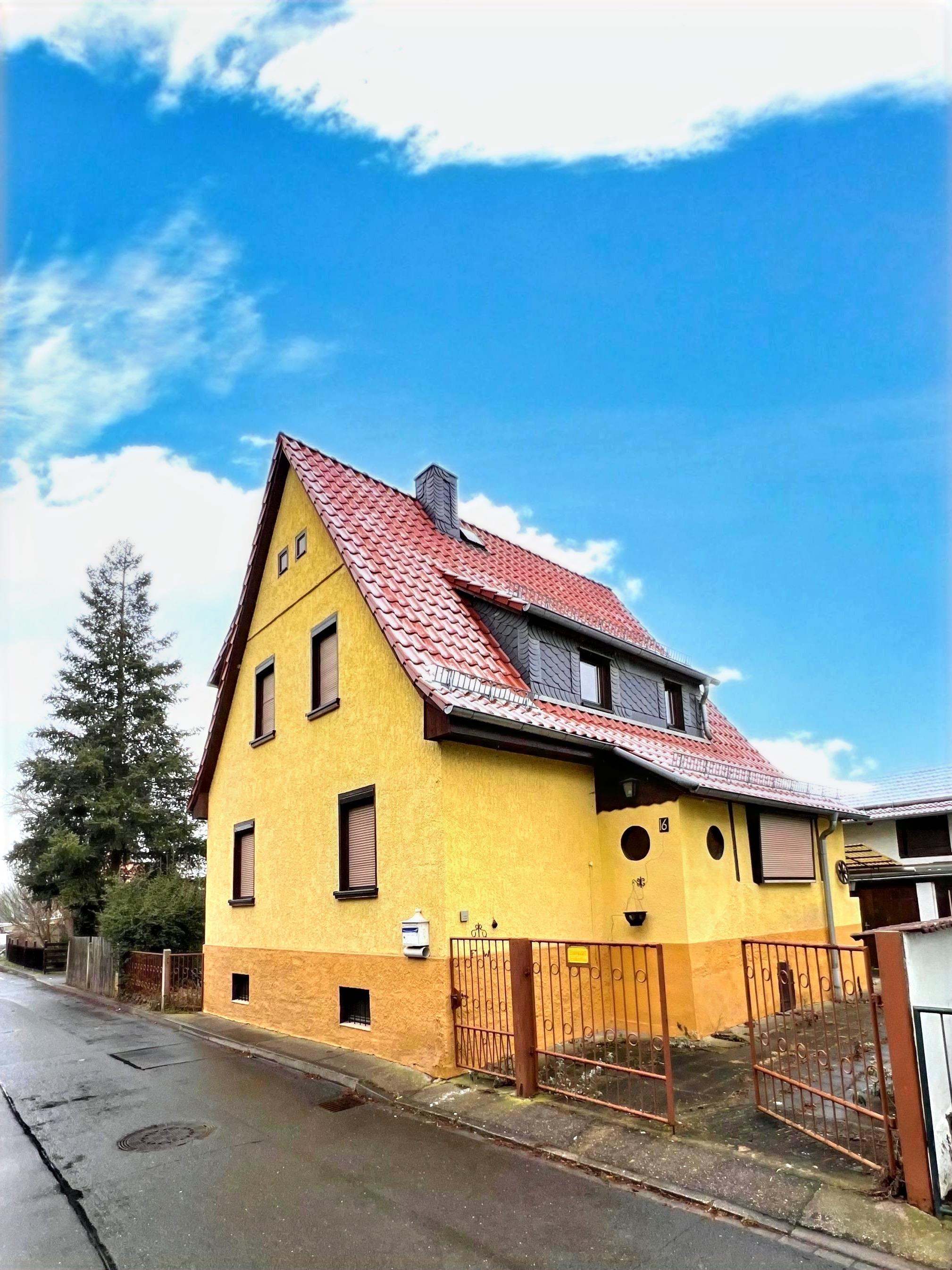 Einfamilienhaus zum Kauf 139.000 € 6 Zimmer 114 m²<br/>Wohnfläche 315 m²<br/>Grundstück Ab sofort<br/>Verfügbarkeit Schwarza Rudolstadt 07407