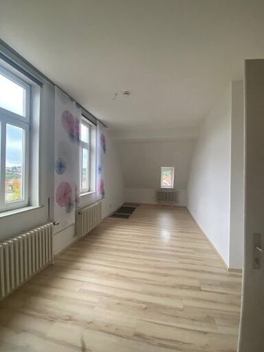 Wohnung zur Miete 299 € 2 Zimmer 46 m² 1. Geschoss frei ab sofort Suhl Suhl 98527