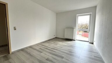 Wohnung zur Miete 308 € 2 Zimmer 44 m² frei ab sofort Jeßnitz Jeßnitz 06800