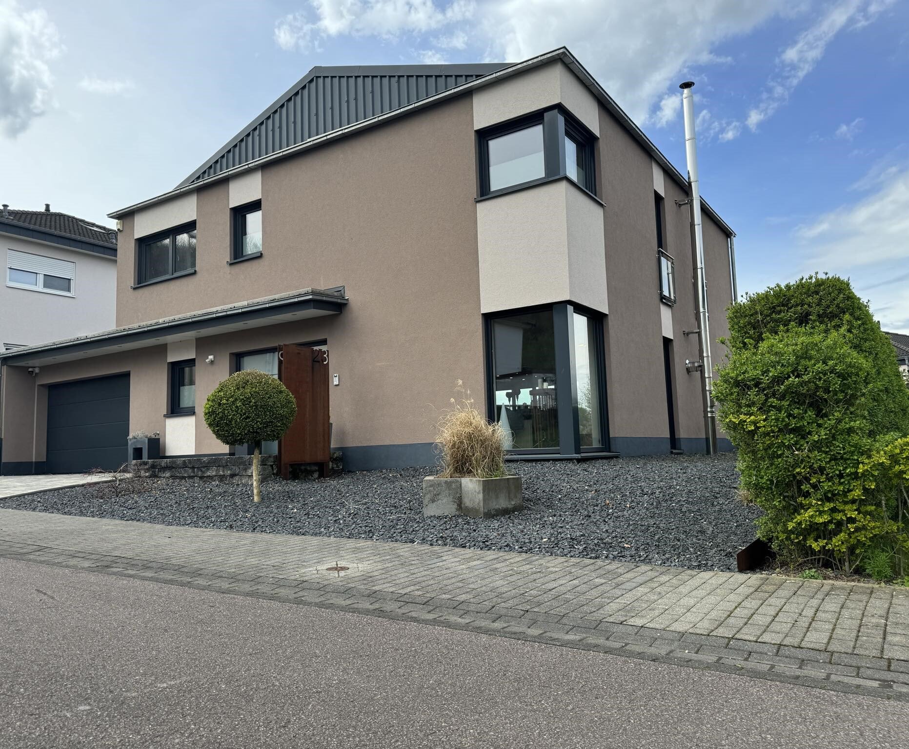 Haus zum Kauf 879.000 € 200 m²<br/>Wohnfläche 468 m²<br/>Grundstück im siercker gewännchen 23 Perl Perl 66706