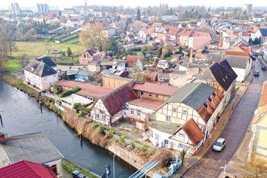 Mehrfamilienhaus zum Kauf 290.000 € 16 Zimmer 240 m² 1.088 m² Grundstück Mühlenstraße 23 / 23 a Lübz Lübz 19386