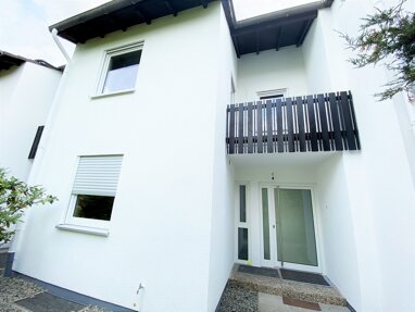 Haus zum Kauf Provisionsfrei 250.000 € 4 Zimmer 123 m² 318 m² Grundstück Traunsteiner Straße 2 Delkenheim - Süd Wiesbaden 65205