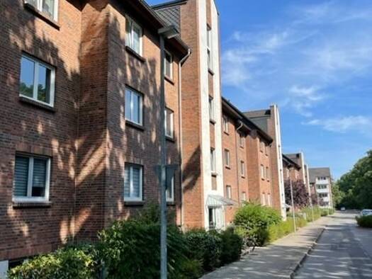 Wohnung zum Kauf als Kapitalanlage geeignet 149.000 € 4 Zimmer 85,2 m² Vossens Tannen Krebsförden Schwerin 19061