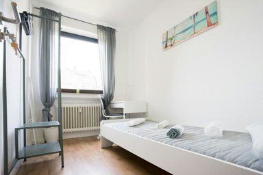 Wohnung zur Miete Wohnen auf Zeit 419 € 1 Zimmer 6 m² frei ab 03.04.2025 Kölner Landstraße Wersten Düsseldorf 40589