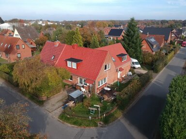 Mehrfamilienhaus zum Kauf provisionsfrei als Kapitalanlage geeignet 498.000 € 6,5 Zimmer 170 m² 601 m² Grundstück Ringstraße 2 Trittau 22946