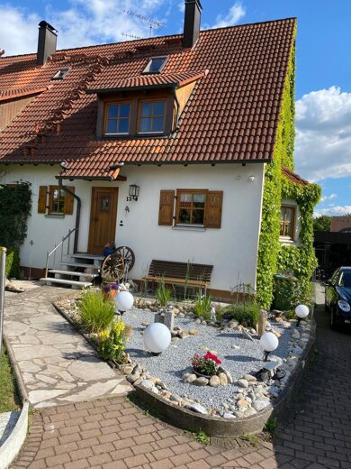 Doppelhaushälfte zum Kauf 485.000 € 5 Zimmer 130 m² 444,5 m² Grundstück frei ab sofort Ringstraße 13 Buch Gremsdorf 91350