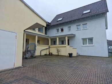 Einfamilienhaus zum Kauf 425.000 € 10 Zimmer 222,4 m² 1.801 m² Grundstück Euerdorf Euerdorf 97717