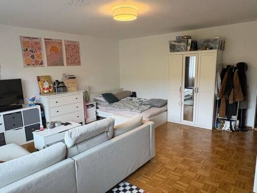 Wohnung zur Miete 400 € 1 Zimmer 41,5 m² 1. Geschoss frei ab 15.02.2026 Troppauplatz 3 Bamberg 96052