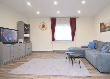 Wohnung zur Miete 750 € 2 Zimmer 64 m² Marktplatz 10 Kernstadt - Mitte Lahr/Schwarzwald 77933