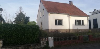 Einfamilienhaus zum Kauf 490.000 € 8 Zimmer 190 m² 915 m² Grundstück frei ab sofort Innenstadt Saarlouis 66740