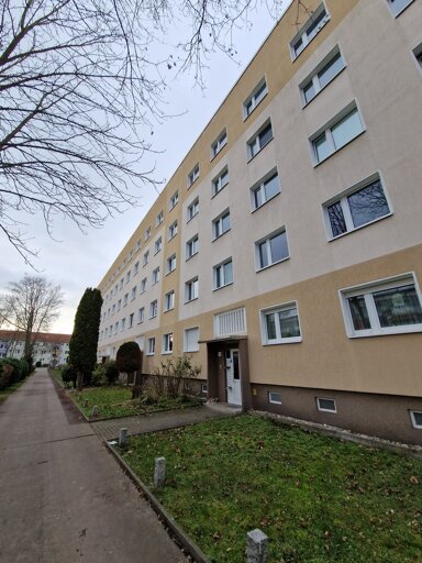 Wohnung zur Miete 339 € 3 Zimmer 56,8 m² 3. Geschoss frei ab 16.02.2025 Bernhard-Kellermann-Str. 15 Schilfbreite Magdeburg 39120