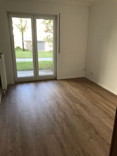 Wohnung zur Miete 382,81 € 1 Zimmer 35,4 m² 1. Geschoss Wolfgang-Heinze-Str. 55 Connewitz Leipzig 04277