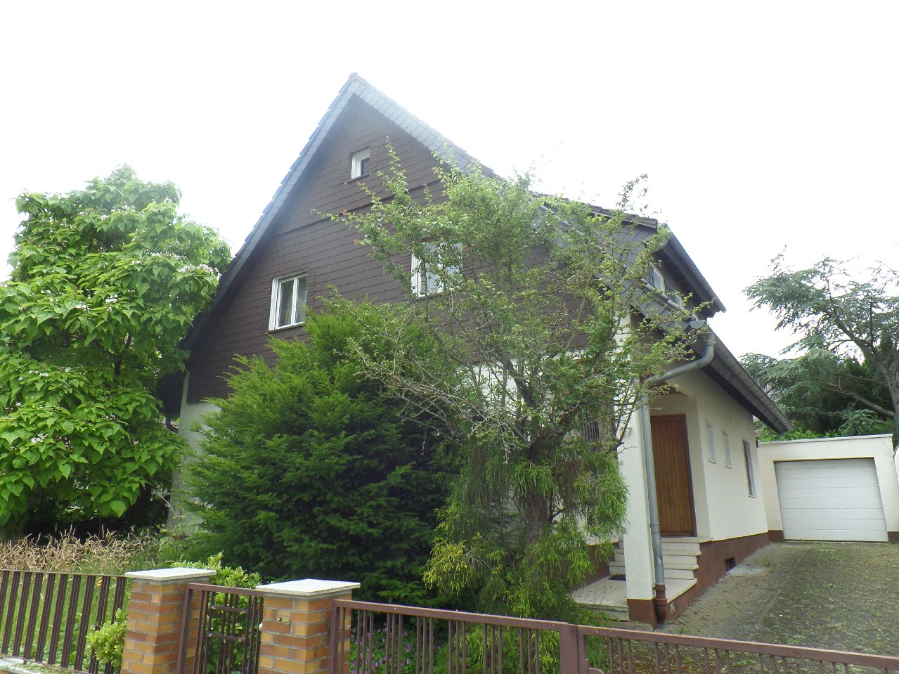 Einfamilienhaus zum Kauf 880.000 € 6 Zimmer 159 m²<br/>Wohnfläche 617 m²<br/>Grundstück Stierstadt Oberursel 61440