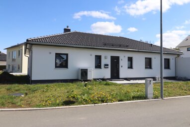 Einfamilienhaus zum Kauf 470.000 € 6 Zimmer 131,8 m² 680 m² Grundstück Trogen Trogen 95183