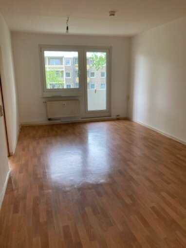 Wohnung zur Miete 290 € 2 Zimmer 55,1 m² 4. Geschoss Franz-Stephan-Straße 15 Lusan - Franz-Stephan-Straße Gera 07549