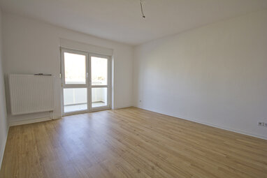 Wohnung zur Miete 383 € 1 Zimmer 33,3 m² 1. Geschoss Fischer-von-Erlach-Str. 20 Paulusviertel Halle (Saale) 06114
