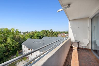 Wohnung zum Kauf 179.000 € 2 Zimmer 56,2 m² 5. Geschoss Wahlbezirk 17 Bad Homburg vor der Höhe 61352