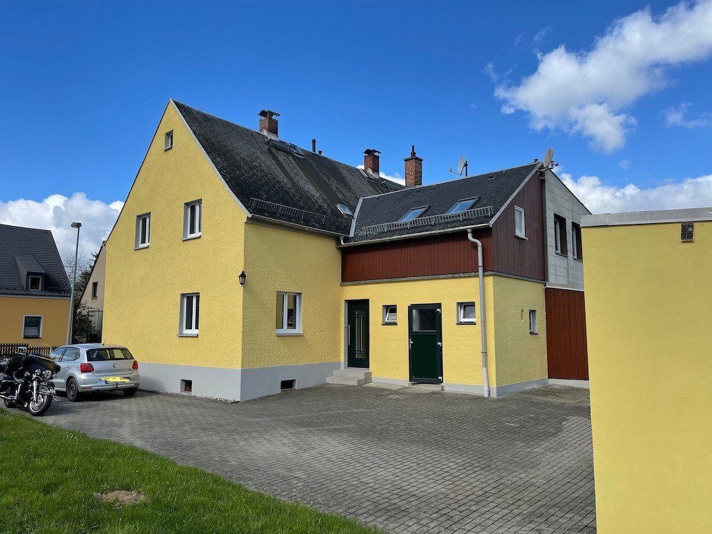 Einfamilienhaus zum Kauf 175.000 € 5 Zimmer 101 m²<br/>Wohnfläche Langenwolschendorf 07937