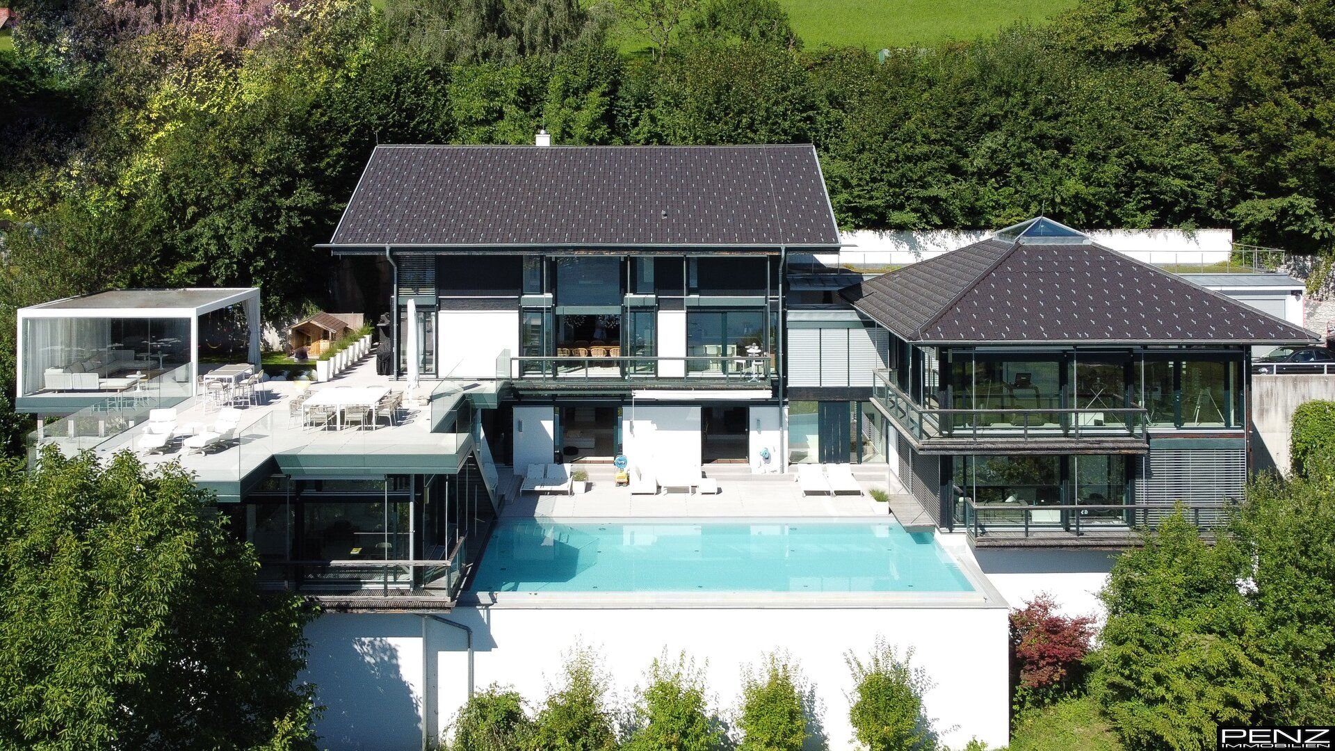 Villa zum Kauf 7.950.000 € 617 m²<br/>Wohnfläche 4.869 m²<br/>Grundstück Mondsee 5310