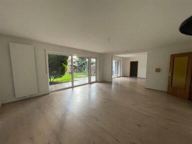 Haus zur Miete 1.400 € 4 Zimmer 160 m² frei ab sofort Steinbach Baden-Baden 76534