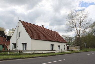 Einfamilienhaus zum Kauf 120.000 € 4 Zimmer 116 m² 4.530 m² Grundstück Platz des Friedens 6 Uchtdorf Tangerhütte 39517